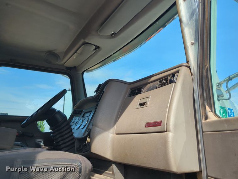 image for item MY9311 2012 Kenworth T270  truck cab and chassis