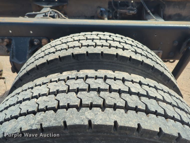 image for item MY9311 2012 Kenworth T270  truck cab and chassis