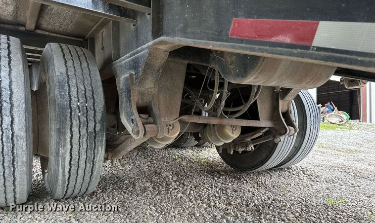 image for item OG9012 2000 Trailmobile F7CT  drop deck trailer