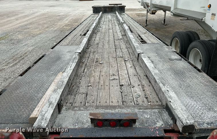 image for item OG9012 2000 Trailmobile F7CT  drop deck trailer