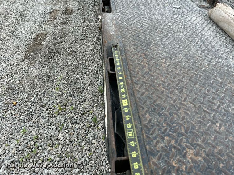 image for item OG9012 2000 Trailmobile F7CT  drop deck trailer