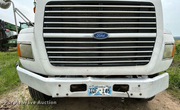image for item OG9024 1992 Ford LTA9000  semi truck