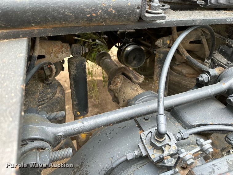 image for item OG9024 1992 Ford LTA9000  semi truck