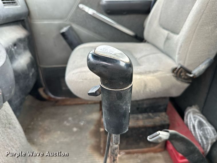 image for item OG9024 1992 Ford LTA9000  semi truck