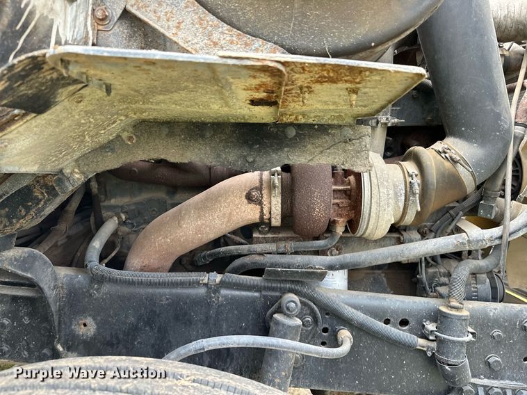 image for item OG9024 1992 Ford LTA9000  semi truck