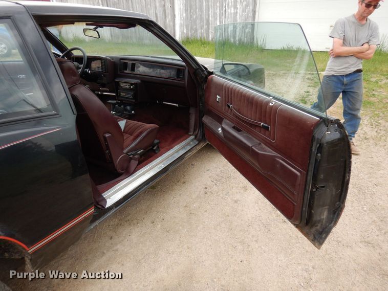 image for item AF9697 1988 Chevrolet Monte Carlo SS