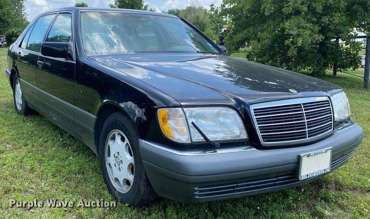 image for item DI7773 1995 Mercedes Benz S420