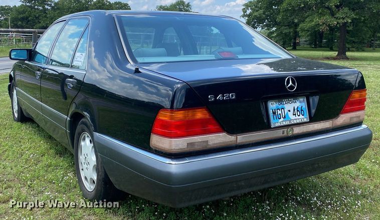 image for item DI7773 1995 Mercedes Benz S420