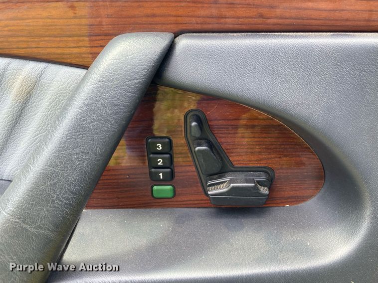 image for item DI7773 1995 Mercedes Benz S420