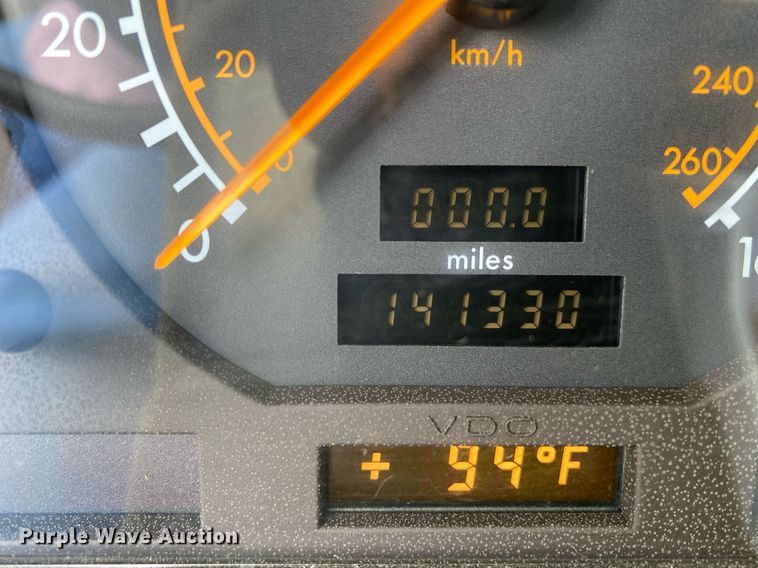 image for item DI7773 1995 Mercedes Benz S420