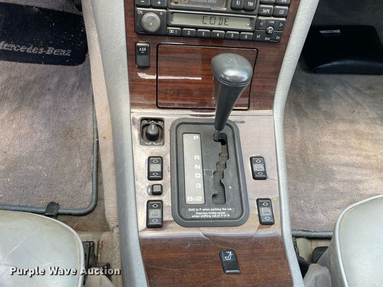 image for item DI7773 1995 Mercedes Benz S420