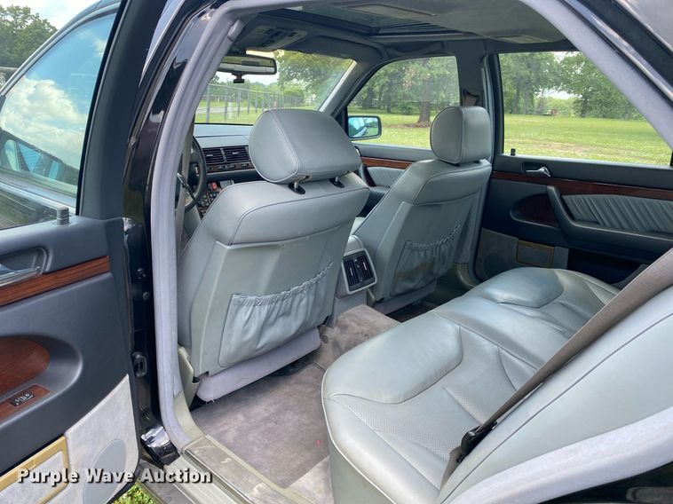 image for item DI7773 1995 Mercedes Benz S420