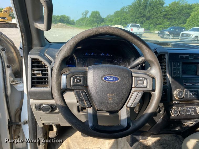 image for item DI7774 2017 Ford F250 Super Duty  SuperCab pickup truck