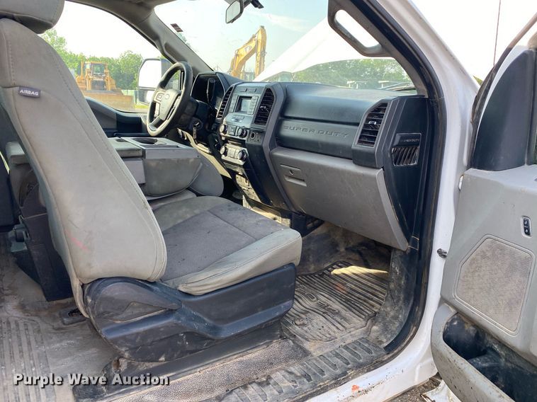 image for item DI7774 2017 Ford F250 Super Duty  SuperCab pickup truck