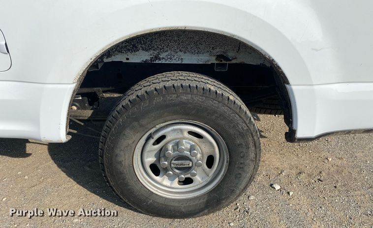 image for item DI7774 2017 Ford F250 Super Duty  SuperCab pickup truck