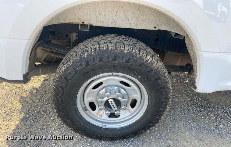 image for item DI7775 2017 Ford F250 Super Duty  SuperCab pickup truck