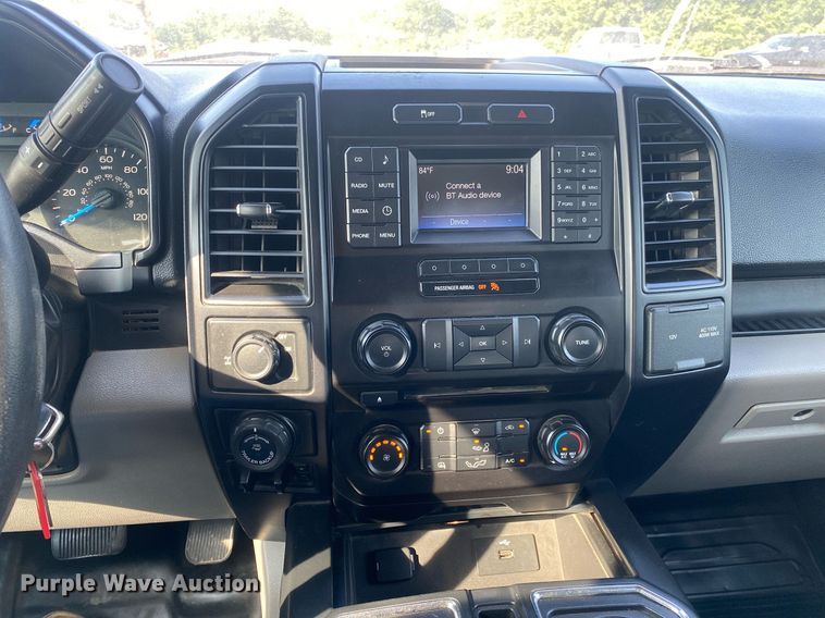 image for item DI7776 2016 Ford F150  SuperCrew pickup truck