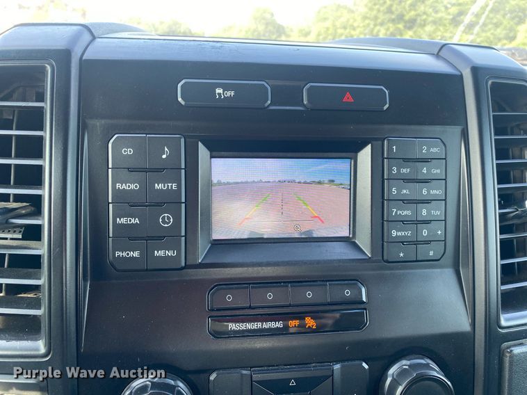 image for item DI7776 2016 Ford F150  SuperCrew pickup truck