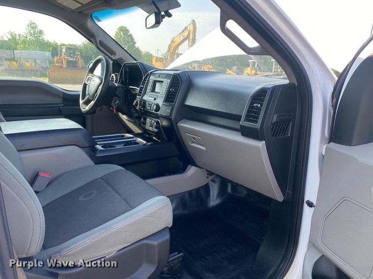 image for item DI7776 2016 Ford F150  SuperCrew pickup truck