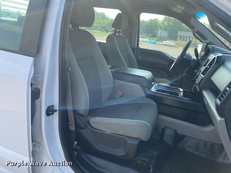 image for item DI7776 2016 Ford F150  SuperCrew pickup truck