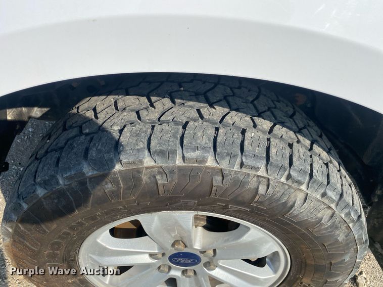 image for item DI7776 2016 Ford F150  SuperCrew pickup truck