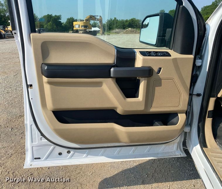 image for item DI7777 2017 Ford F150  SuperCrew pickup truck