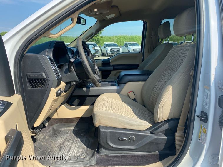 image for item DI7777 2017 Ford F150  SuperCrew pickup truck