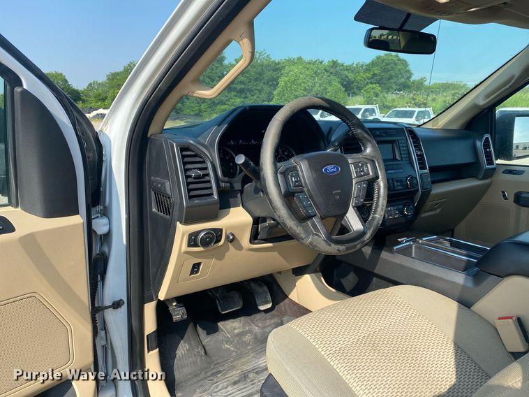 image for item DI7777 2017 Ford F150  SuperCrew pickup truck