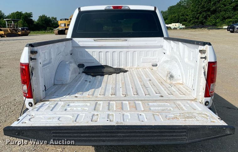 image for item DI7778 2017 Ford F150  SuperCrew pickup truck