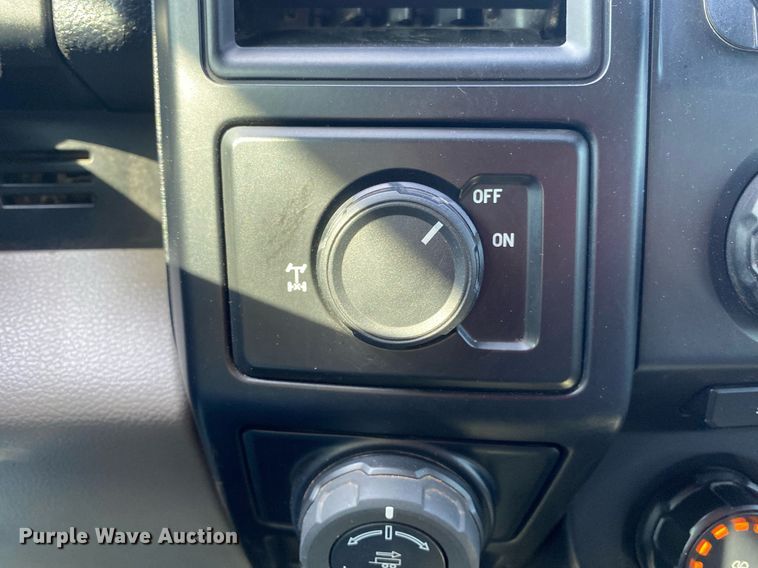 image for item DI7778 2017 Ford F150  SuperCrew pickup truck