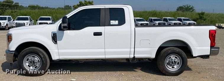 image for item DI7779 2019 Ford F250 Super Duty  SuperCab pickup truck