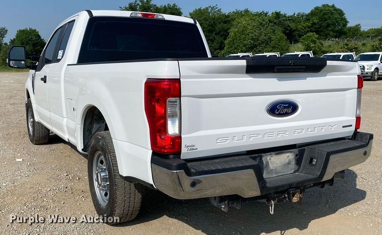 image for item DI7779 2019 Ford F250 Super Duty  SuperCab pickup truck