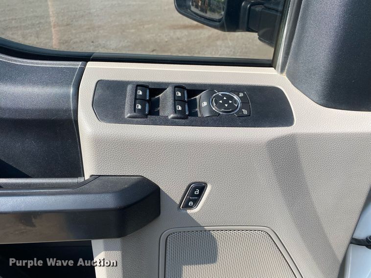 image for item DI7779 2019 Ford F250 Super Duty  SuperCab pickup truck