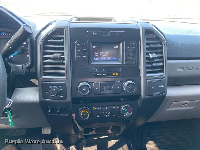 image for item DI7779 2019 Ford F250 Super Duty  SuperCab pickup truck