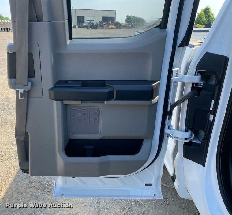 image for item DI7779 2019 Ford F250 Super Duty  SuperCab pickup truck