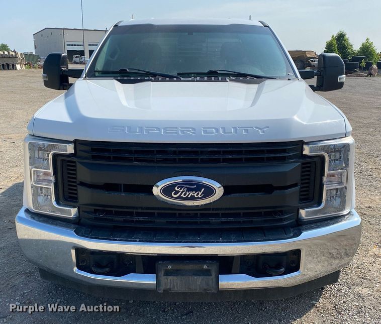 image for item DI7780 2019 Ford F250 Super Duty  SuperCab pickup truck