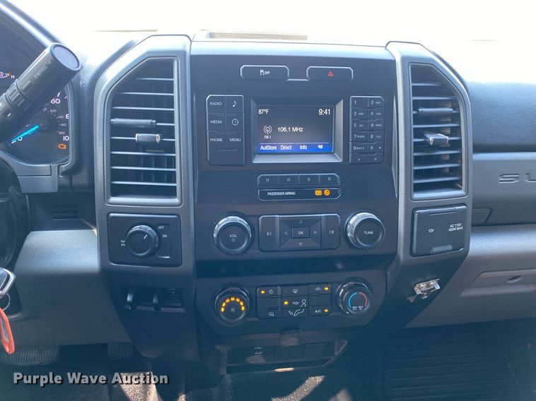 image for item DI7780 2019 Ford F250 Super Duty  SuperCab pickup truck