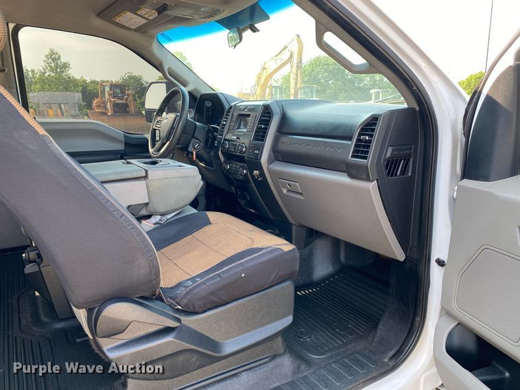 image for item DI7780 2019 Ford F250 Super Duty  SuperCab pickup truck