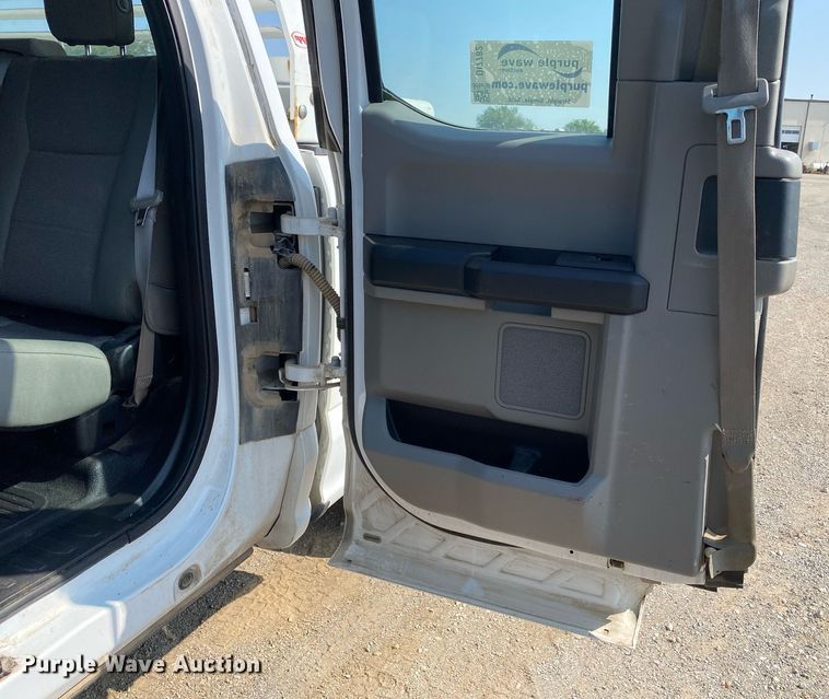 image for item DI7782 2018 Ford F250 Super Duty  SuperCab pickup truck