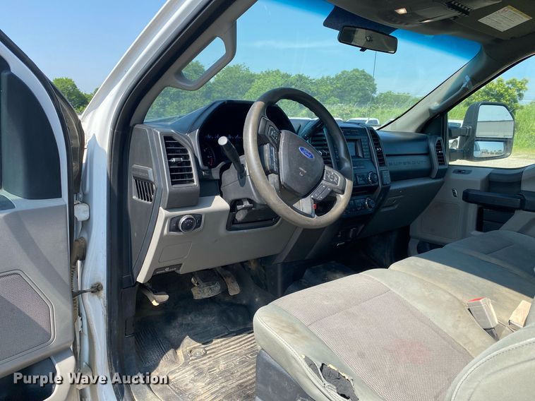 image for item DI7782 2018 Ford F250 Super Duty  SuperCab pickup truck