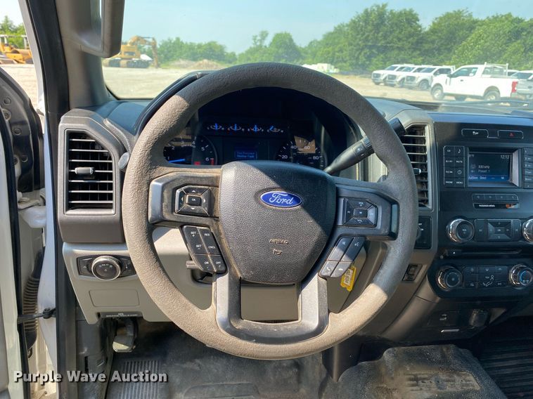 image for item DI7783 2017 Ford F250 Super Duty  SuperCab pickup truck