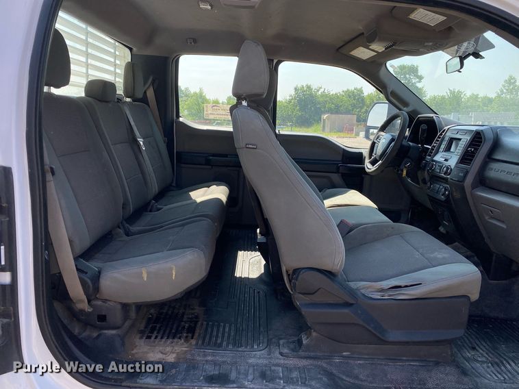 image for item DI7783 2017 Ford F250 Super Duty  SuperCab pickup truck