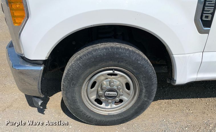 image for item DI7783 2017 Ford F250 Super Duty  SuperCab pickup truck