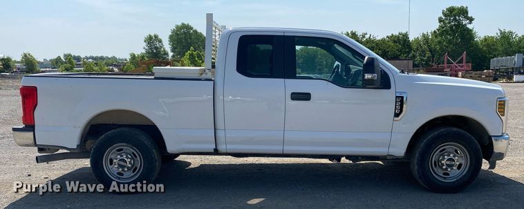image for item DI7785 2019 Ford F250 Super Duty  SuperCab pickup truck