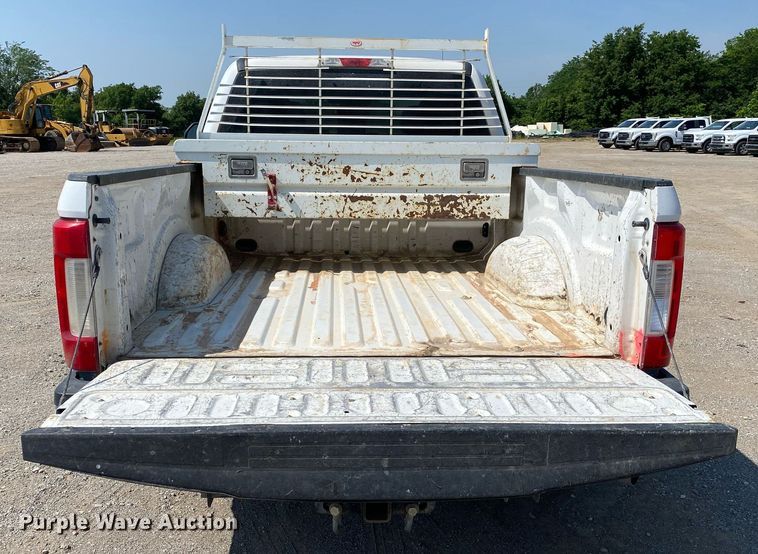 image for item DI7785 2019 Ford F250 Super Duty  SuperCab pickup truck