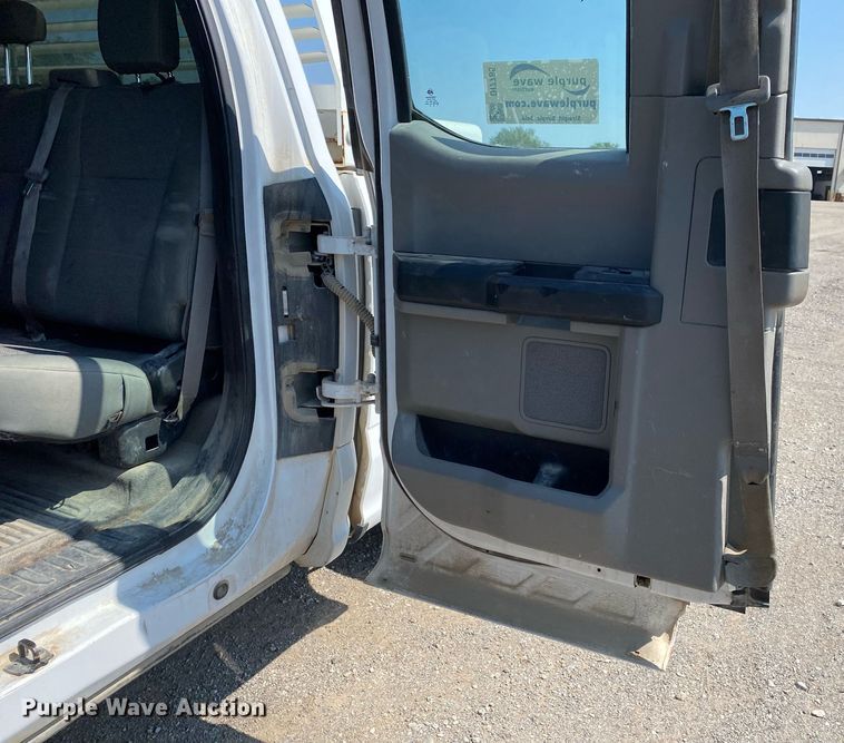 image for item DI7785 2019 Ford F250 Super Duty  SuperCab pickup truck