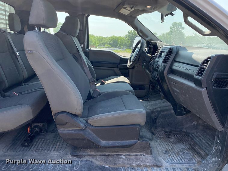 image for item DI7785 2019 Ford F250 Super Duty  SuperCab pickup truck