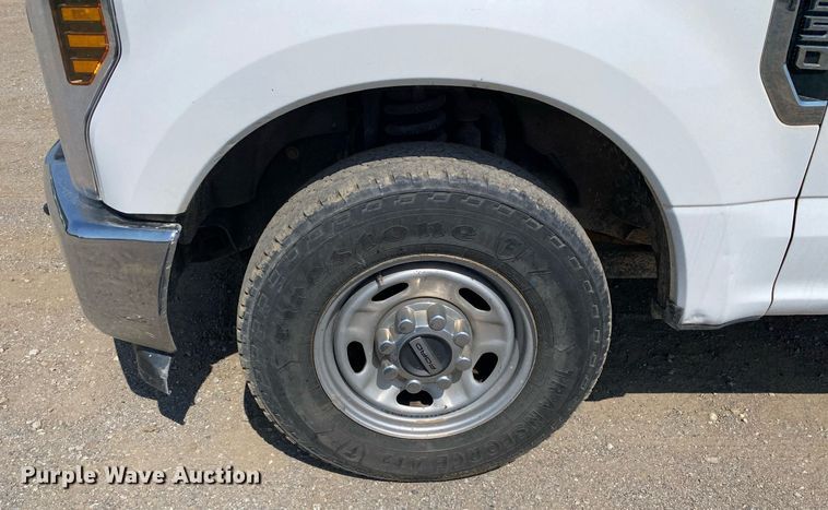 image for item DI7785 2019 Ford F250 Super Duty  SuperCab pickup truck