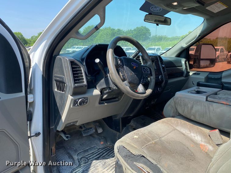 image for item DI7786 2017 Ford F250 Super Duty  SuperCab pickup truck