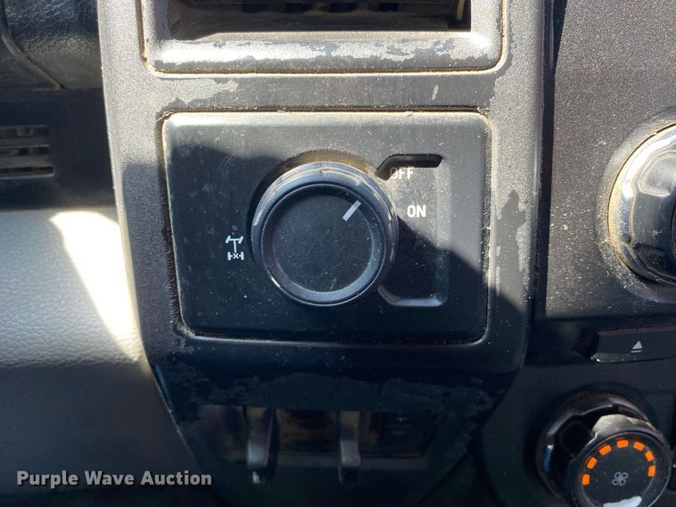 image for item DI7786 2017 Ford F250 Super Duty  SuperCab pickup truck